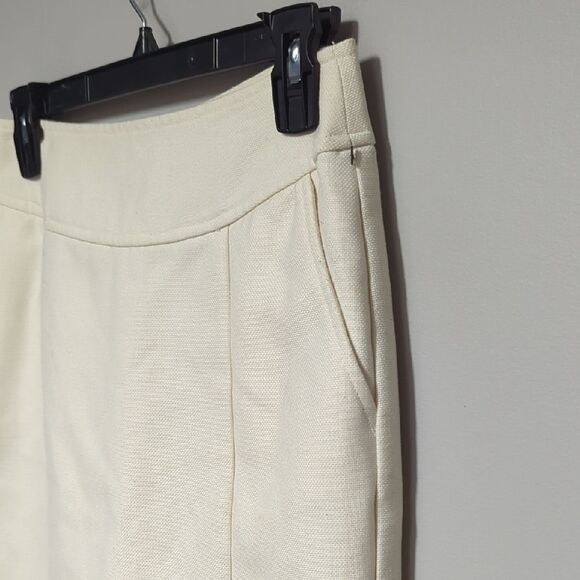 Banana Republic Cream Knee-Length Pencil Skirt for Work - Picture 2 of 5